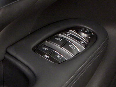 2011 INFINITI M37 Base