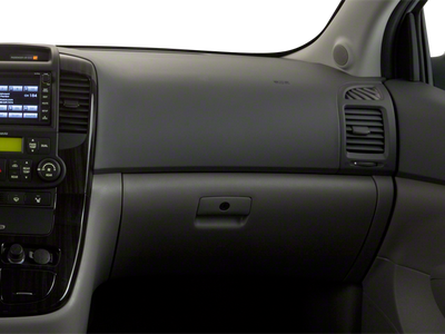 2011 Kia Sedona LX