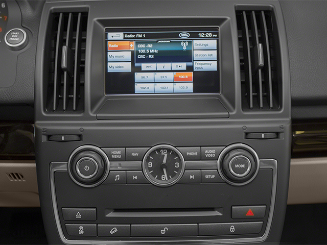 2013 Land Rover LR2 Base