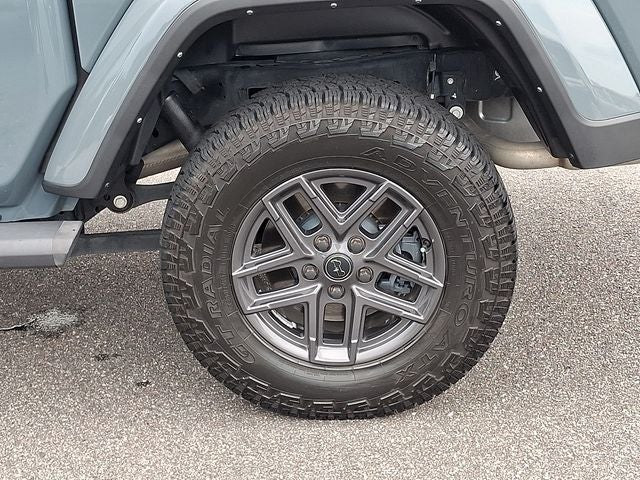 2024 Jeep Gladiator Sport S