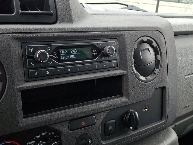 2023 Ford E-450SD Base DRW