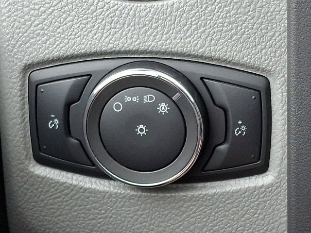 2023 Ford E-450SD Base DRW