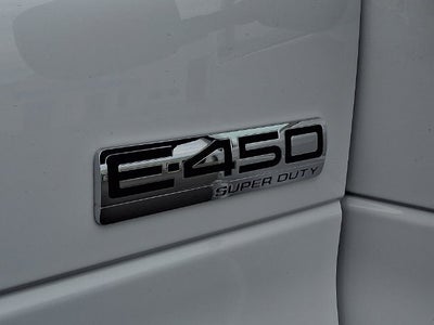 2023 Ford E-450SD Base DRW