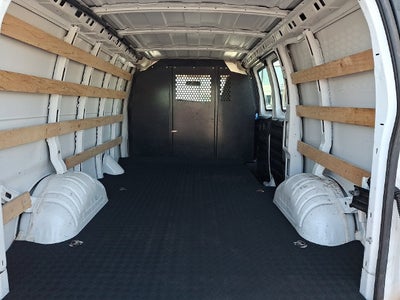 2025 GMC Savana 2500 Work Van
