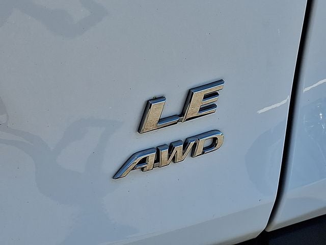 2022 Toyota RAV4 LE
