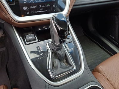 2022 Subaru Outback Touring XT