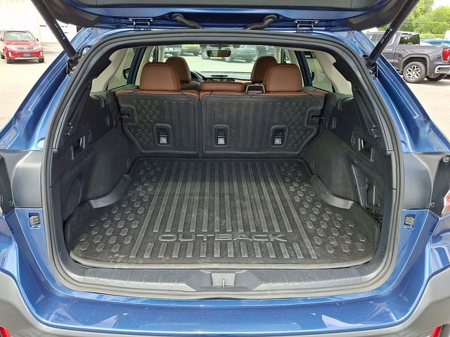 2022 Subaru Outback Touring XT