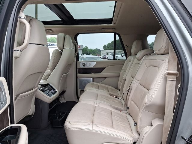 2020 Lincoln Navigator L Reserve
