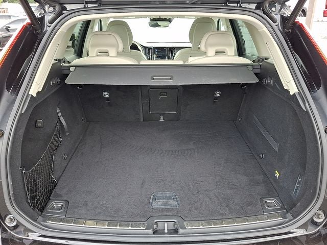 2018 Volvo XC60 T6 Momentum