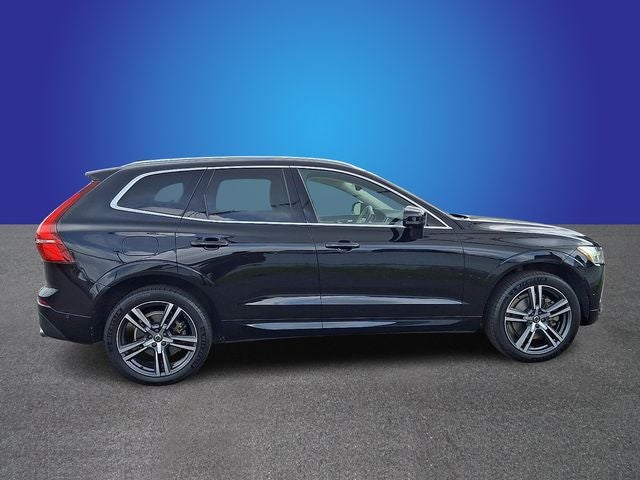 2018 Volvo XC60 T6 Momentum