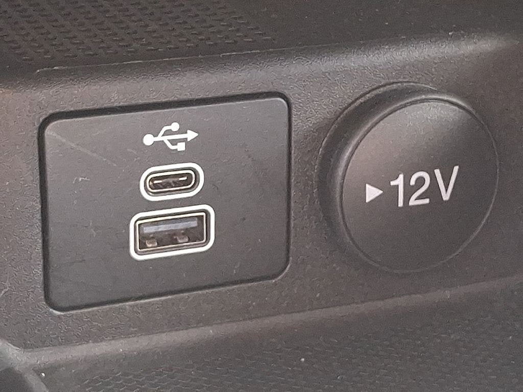2025 Ford Escape Hybrid Platinum