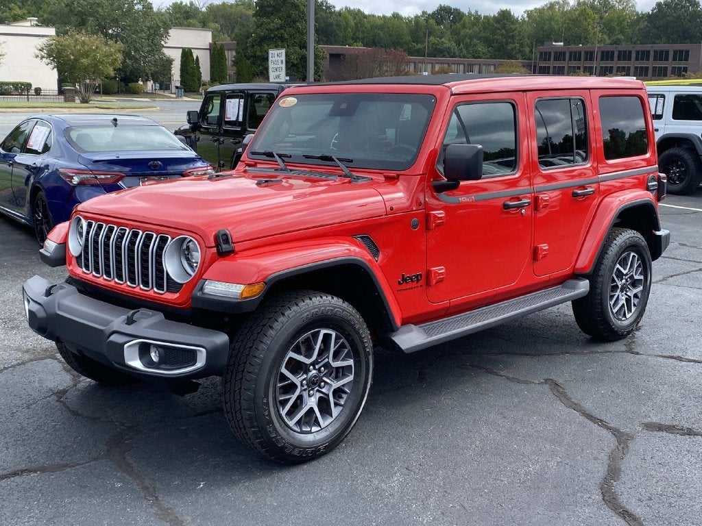 2025 Jeep Wrangler 4-Door Sahara 4x4