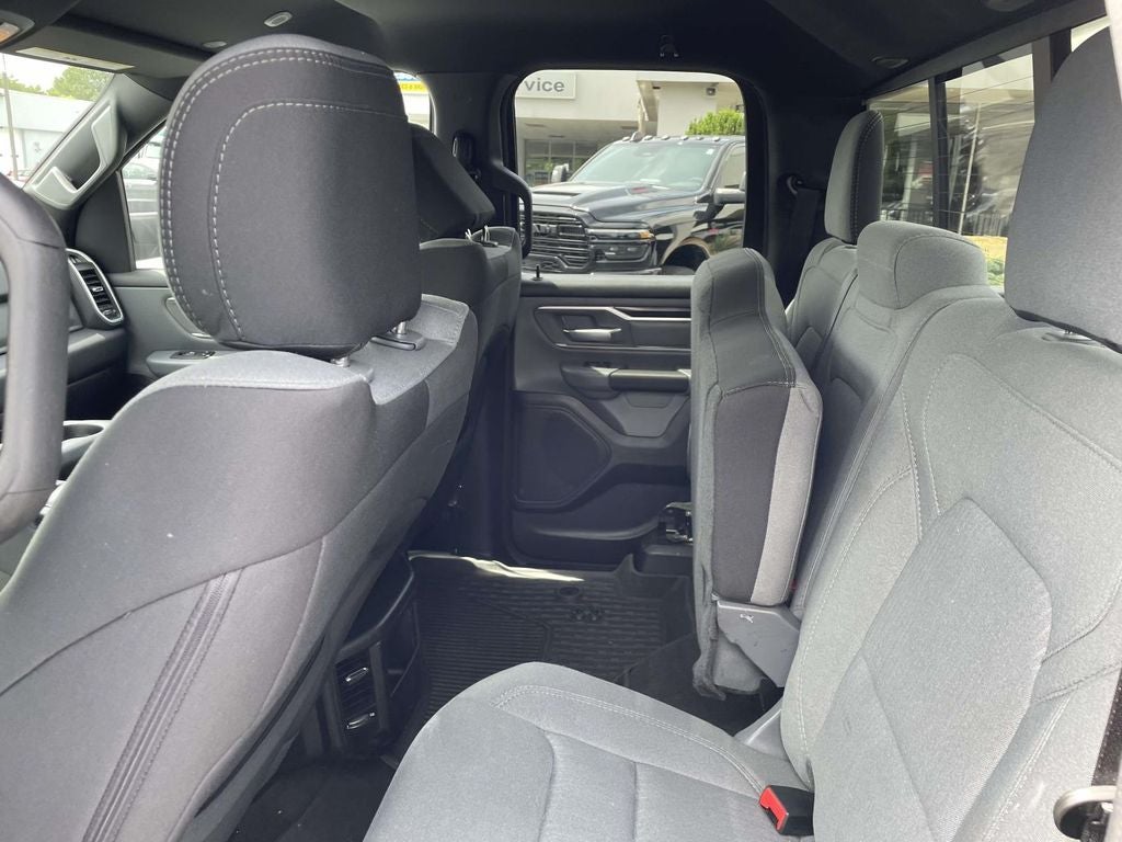 2022 RAM 1500 Big Horn Quad Cab 4x4 6'4' Box