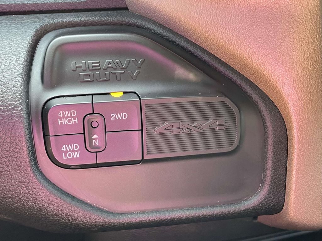 2024 RAM 2500 Laramie Crew Cab 4x4 6'4' Box
