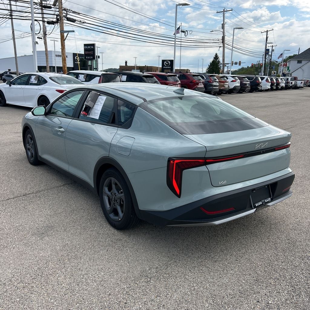 2025 Kia K4 LXS