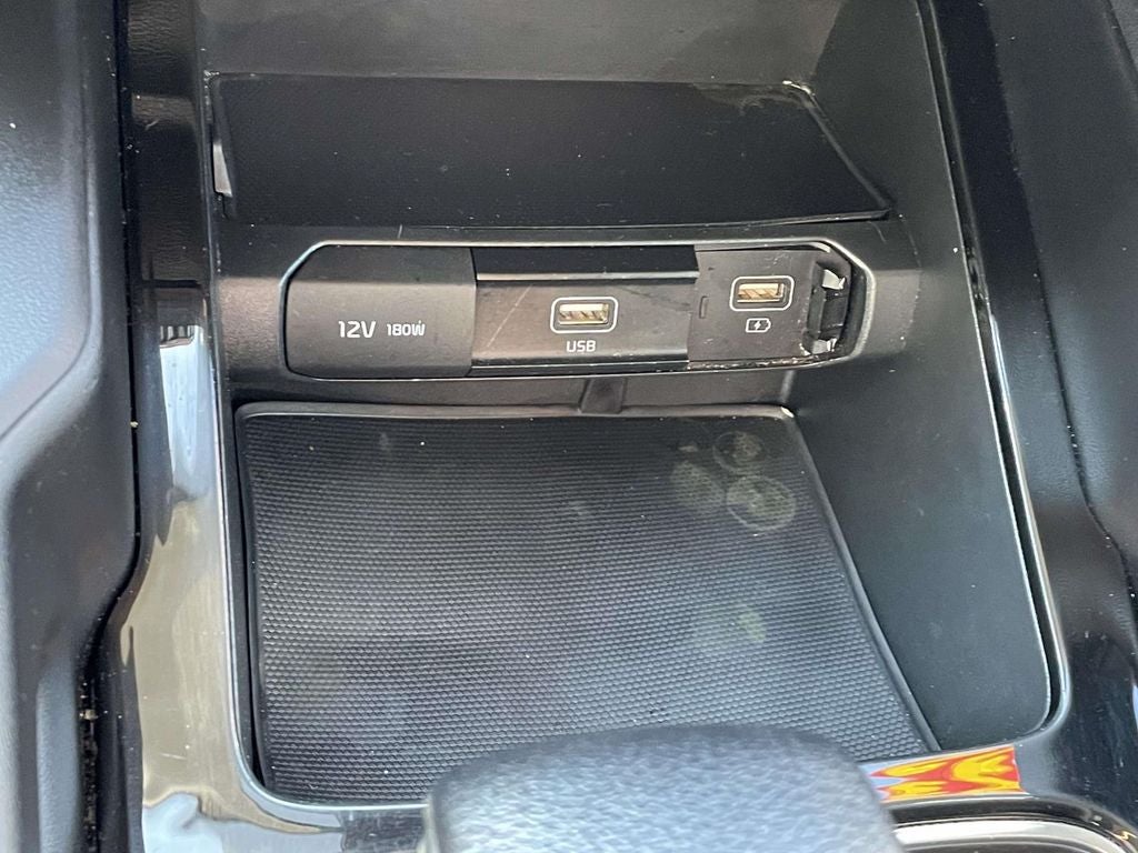 2022 Kia Telluride LX