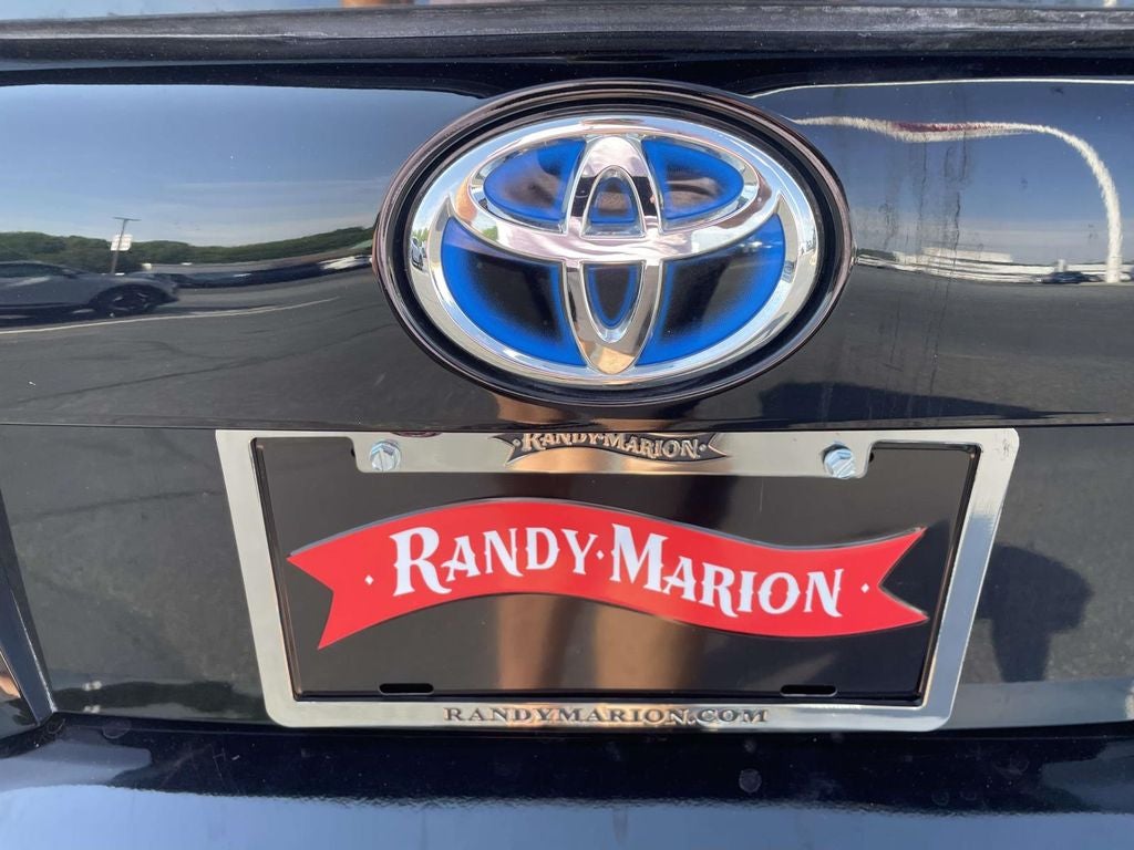 2019 Toyota Prius XLE AWD-e