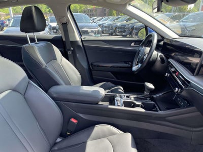 2025 Kia K5 EX