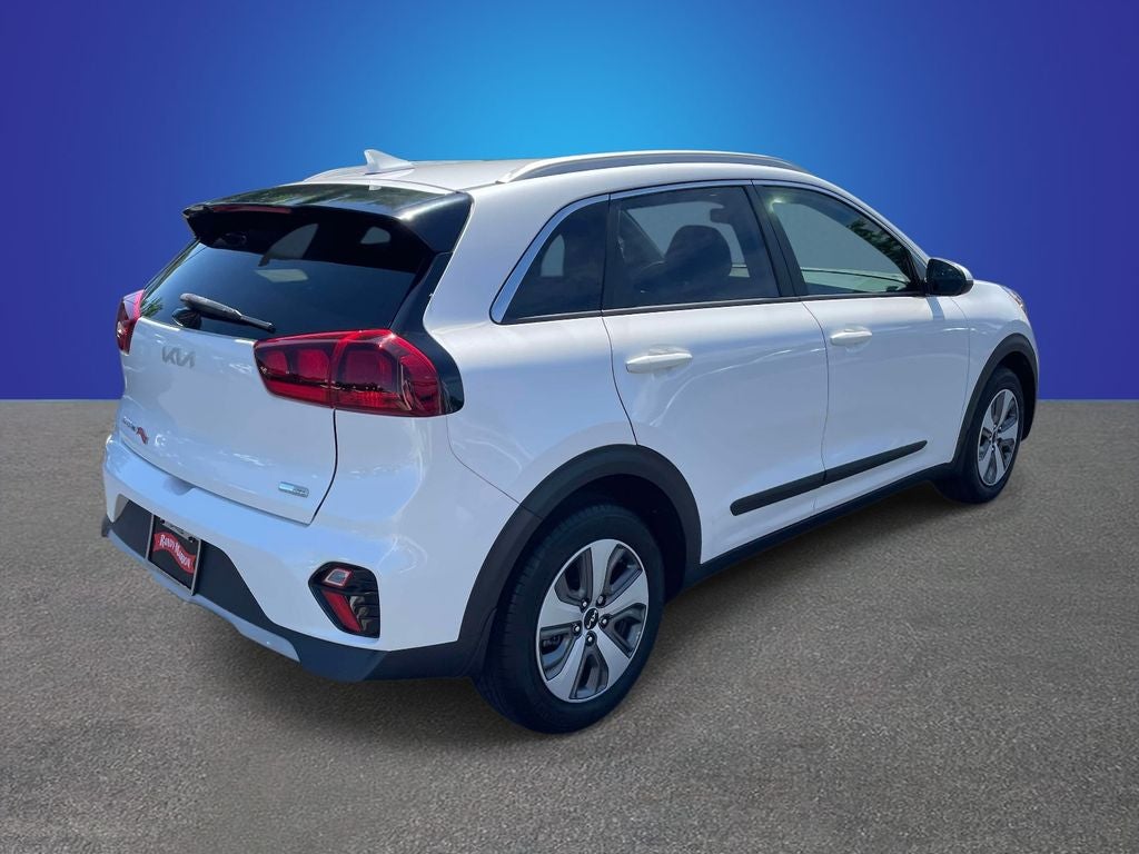 2022 Kia Niro LX