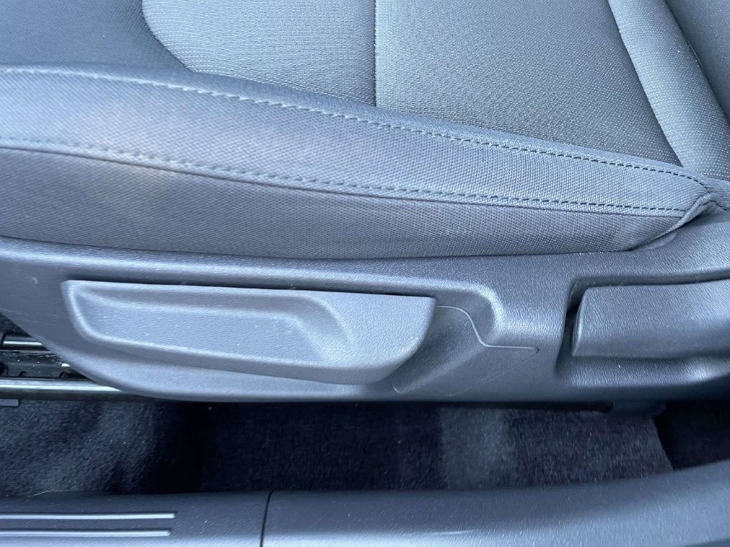 2025 Kia Niro LX