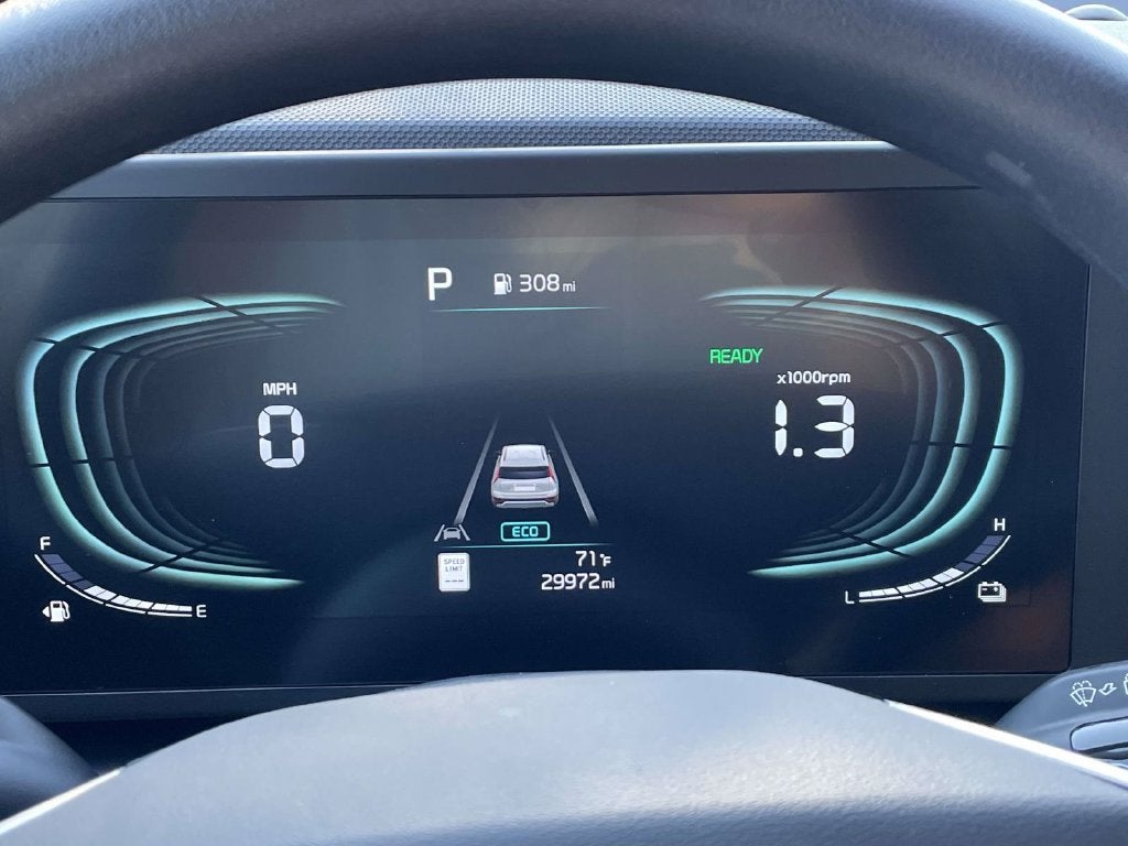 2025 Kia Niro LX