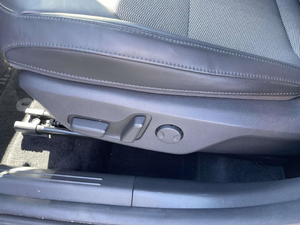 2023 Kia Niro EX