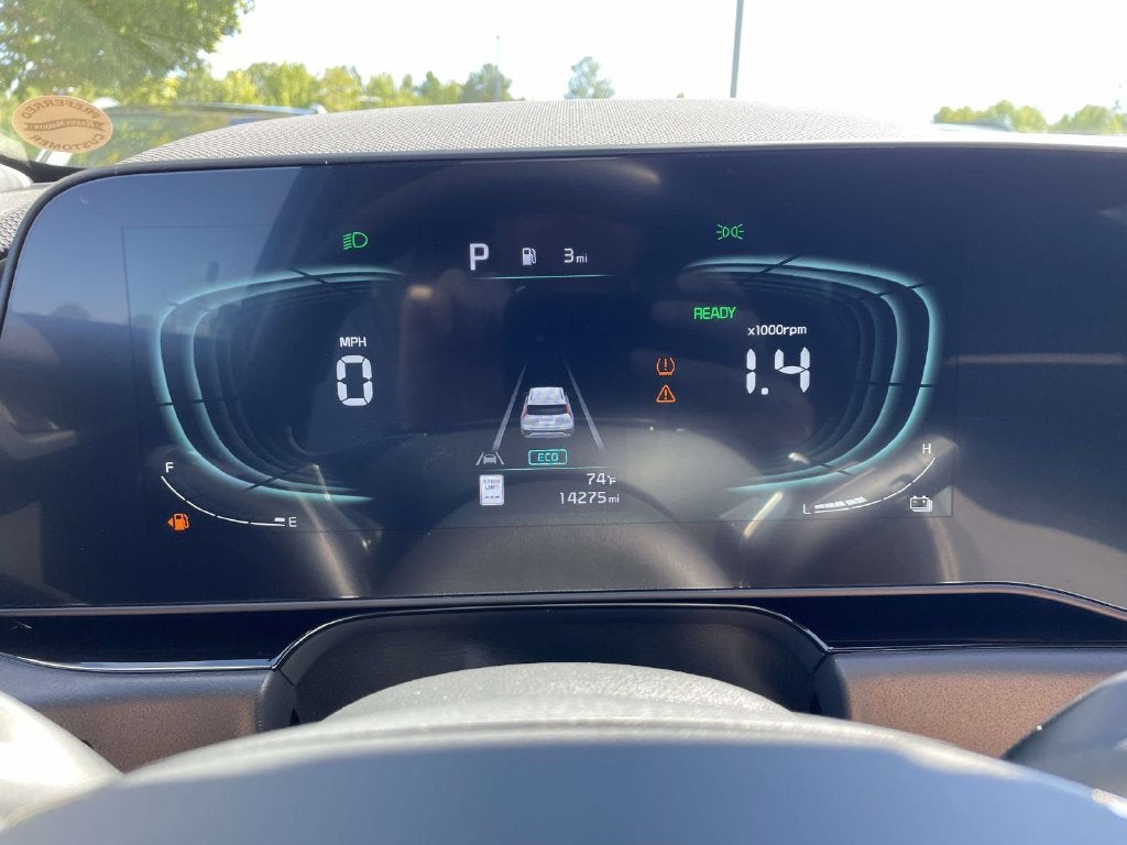 2023 Kia Niro EX