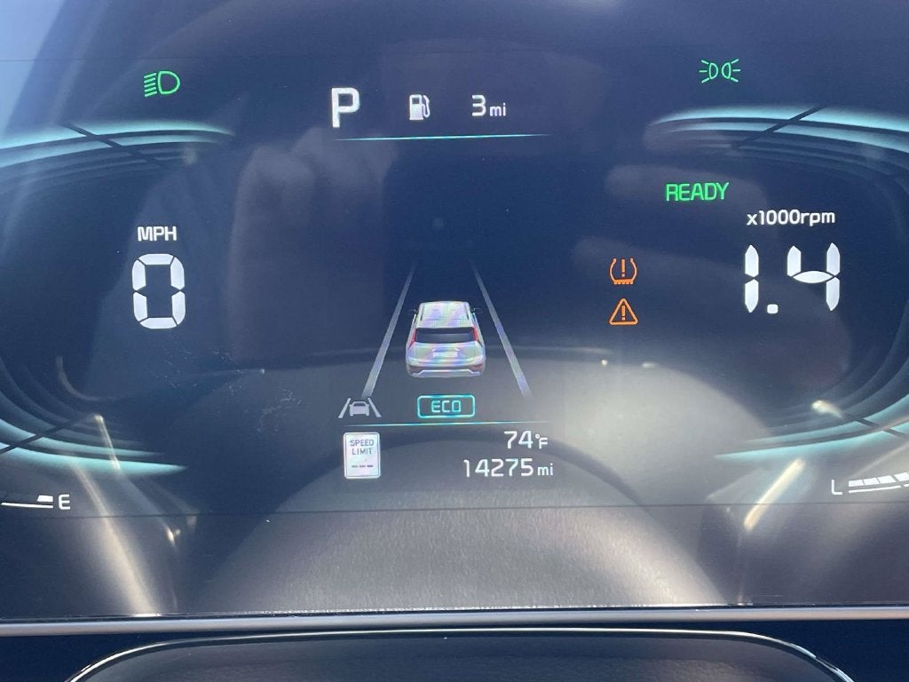 2023 Kia Niro EX
