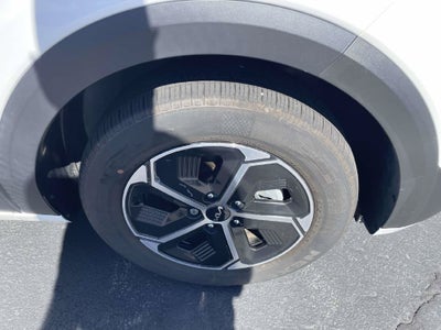 2023 Kia Niro EX