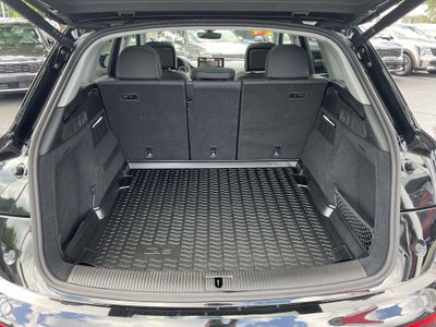 2024 Audi Q5 45 S line Premium quattro