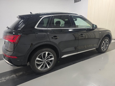 2024 Audi Q5 45 S line Premium quattro