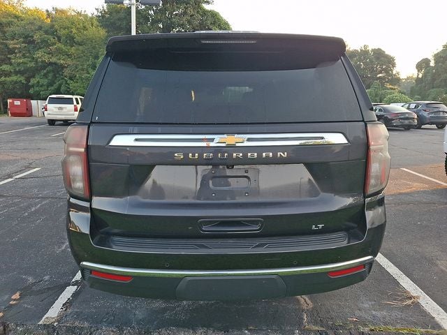 2024 Chevrolet Suburban LT