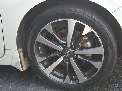 2016 Nissan Altima 2.5 SR