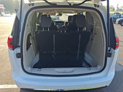 2023 Chrysler Pacifica Hybrid Touring L