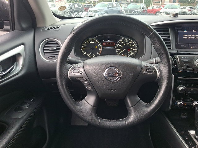 2018 Nissan Pathfinder SV