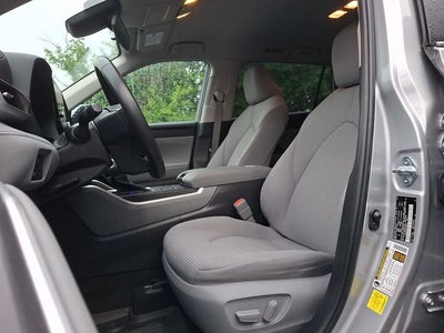 2023 Toyota Highlander LE