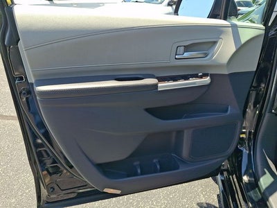 2024 Toyota Sienna XLE 8 Passenger