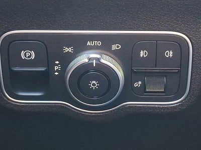 2025 Mercedes-Benz GLB GLB 250 4MATIC®