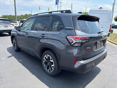 2025 Subaru Forester Premium