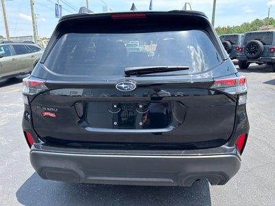 2025 Subaru Forester Premium