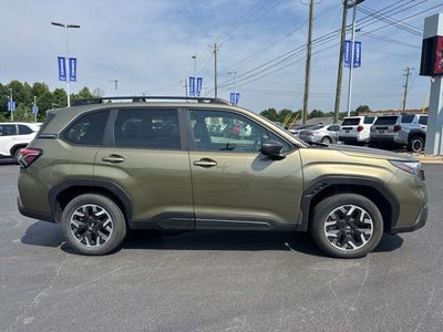 2025 Subaru Forester Premium
