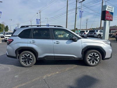 2025 Subaru Forester Premium