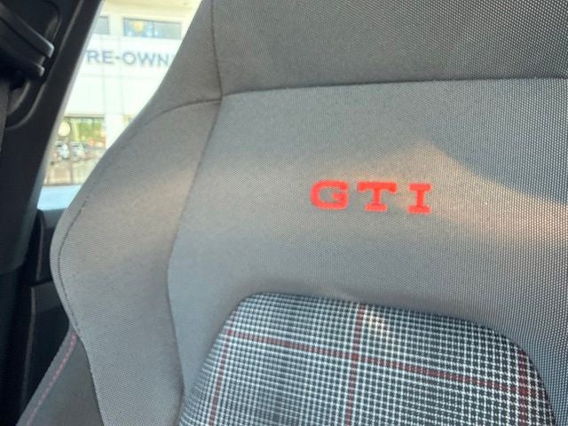 2024 Volkswagen Golf GTI 2.0T S