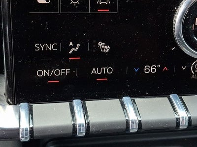 2025 GMC Acadia AT4