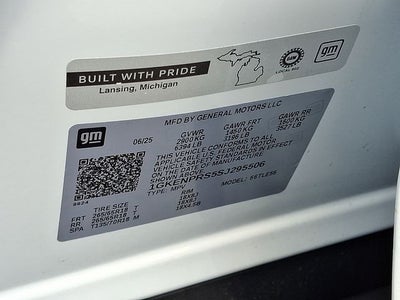 2025 GMC Acadia AT4