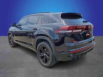 2026 Volkswagen Atlas Cross Sport 2.0T SEL R-Line Black