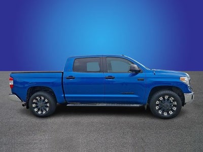 2017 Toyota Tundra SR5