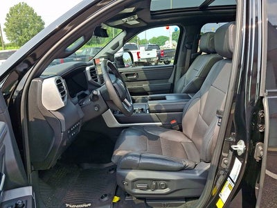 2023 Toyota Tundra Hybrid Platinum