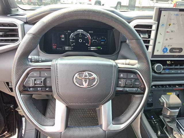 2023 Toyota Tundra Hybrid Platinum