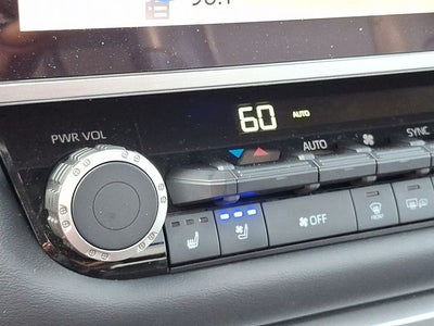 2023 Toyota Tundra Hybrid Platinum